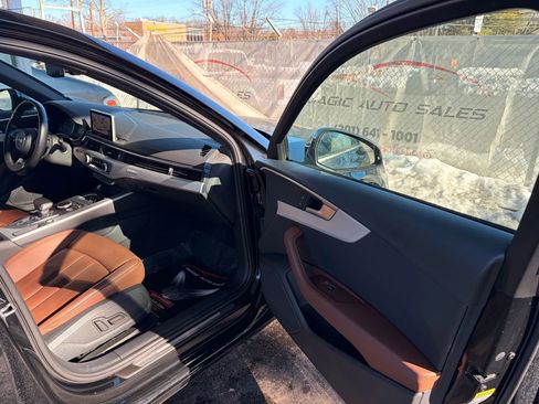 Used 2017 Audi A4 2.0T Premium image 22