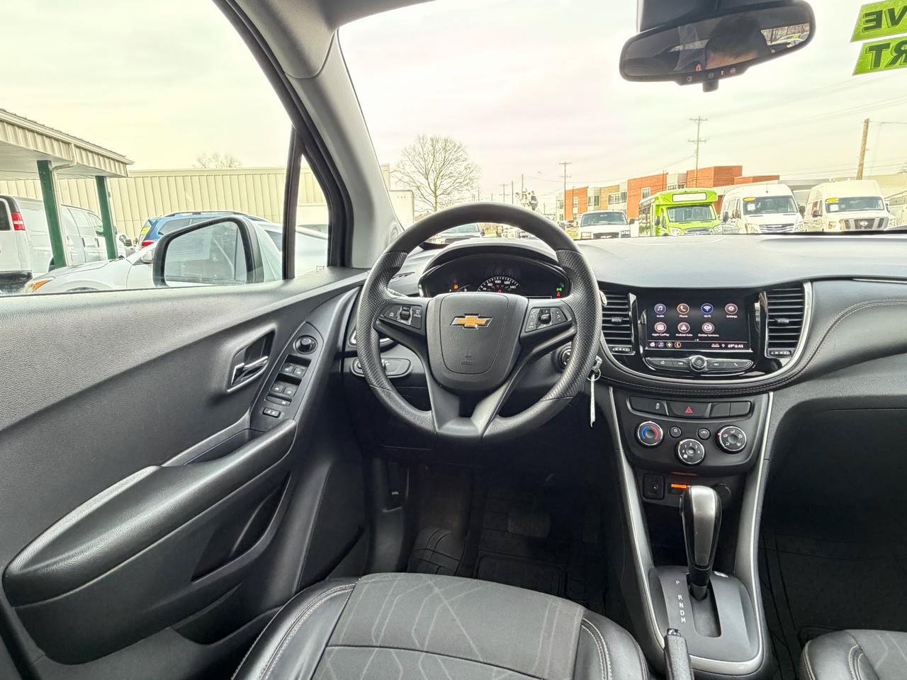 Used 2021 Chevrolet Trax LT AWD/4WD image 18