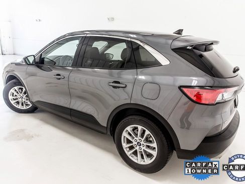 Used 2021 Ford Escape SE image 4