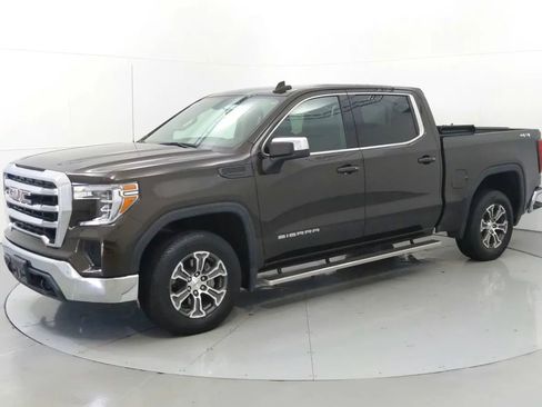 Used 2020 GMC Sierra 1500 SLE w/ SLE Convenience Package image 3