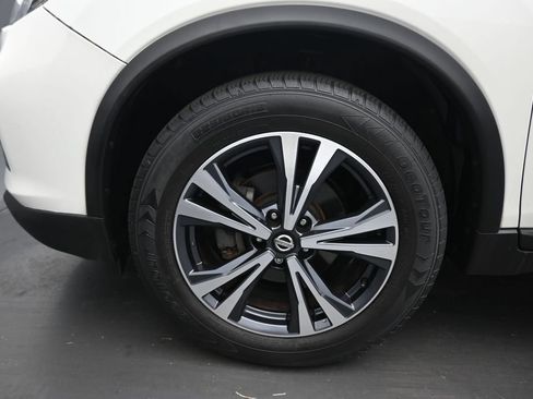 Used 2017 Nissan Rogue SL w/ SL Premium Package AWD/4WD image 53