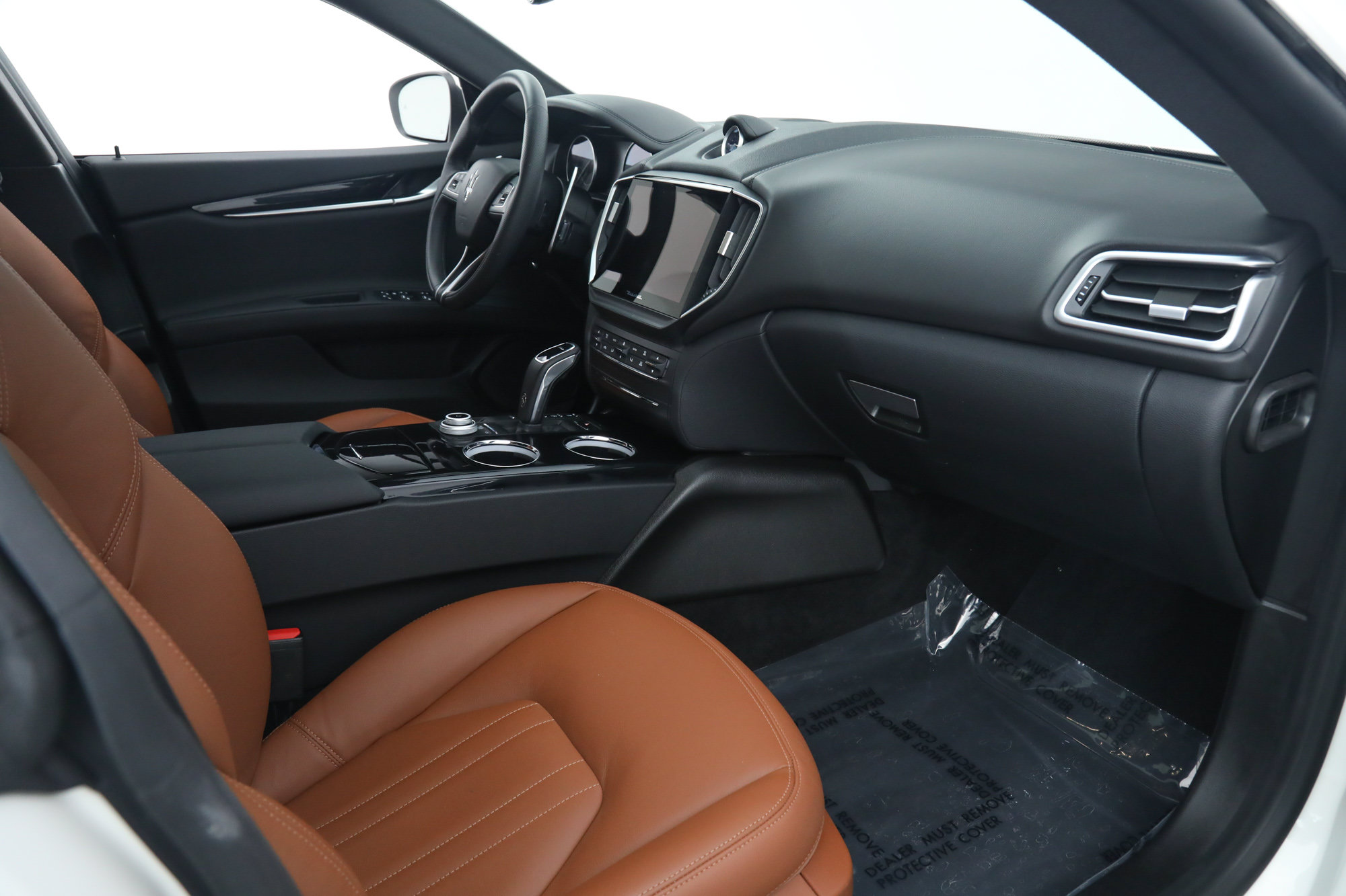 Certified 2023 Maserati Ghibli Modena RWD image 10