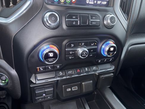 Used 2021 GMC Sierra 1500 AT4 w/ AT4 Preferred Package image 19