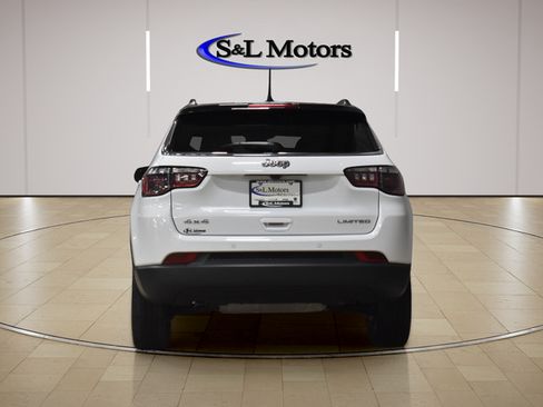 Used 2025 Jeep Compass Limited AWD/4WD image 7