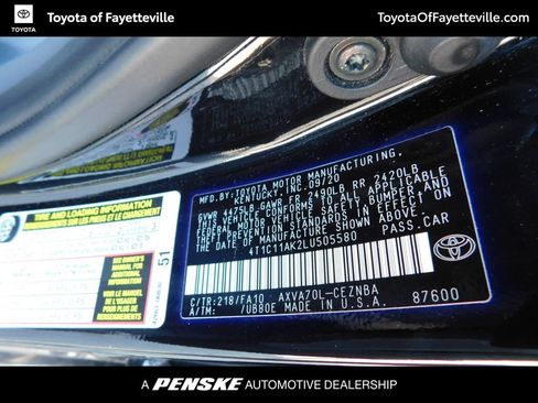 Used 2020 Toyota Camry LE FWD image 8