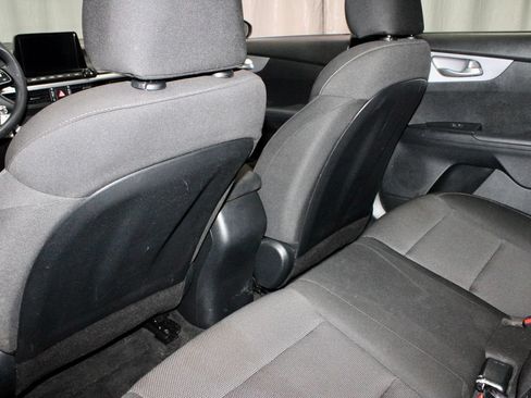 Used 2024 Kia Forte LXS FWD image 20