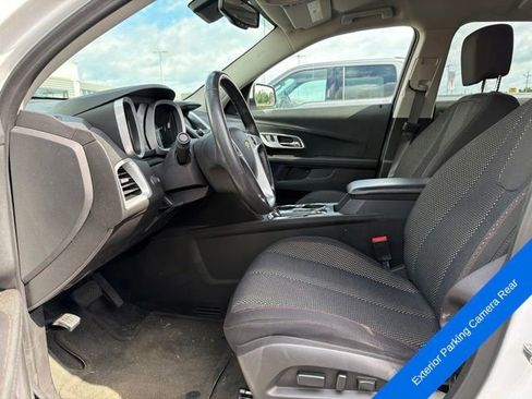 Used 2017 Chevrolet Equinox LT w/ Convenience Package FWD image 13