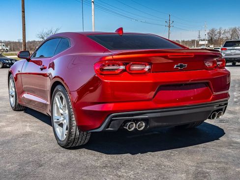 Used 2021 Chevrolet Camaro LT w/ Technology Package image 3
