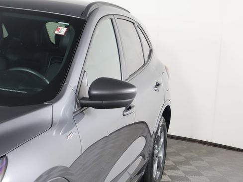 Used 2024 Ford Escape ST-Line image 13