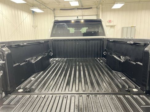 Used 2024 Toyota Tacoma SR5 image 23