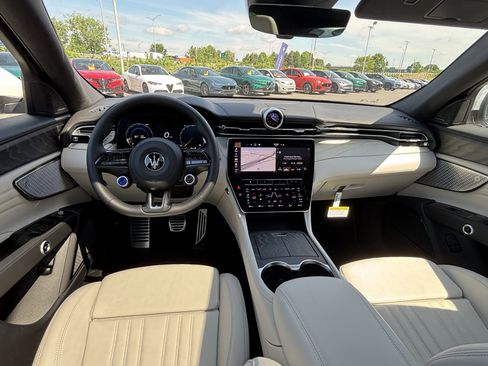 New 2026 Maserati Grecale Modena AWD/4WD image 19