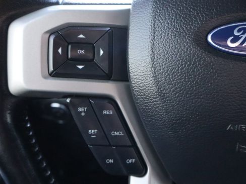 Used 2022 Ford F350 Lariat w/ Lariat Value Package image 29