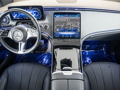Certified 2023 Mercedes-Benz EQE 350+ SUV image 8