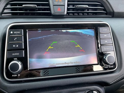 Used 2023 Nissan Versa S w/ S Plus Package image 19