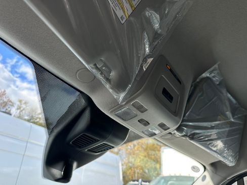 New 2026 Ford Transit 150 148 Medium Roof w/ Load Area Protection Package RWD image 28