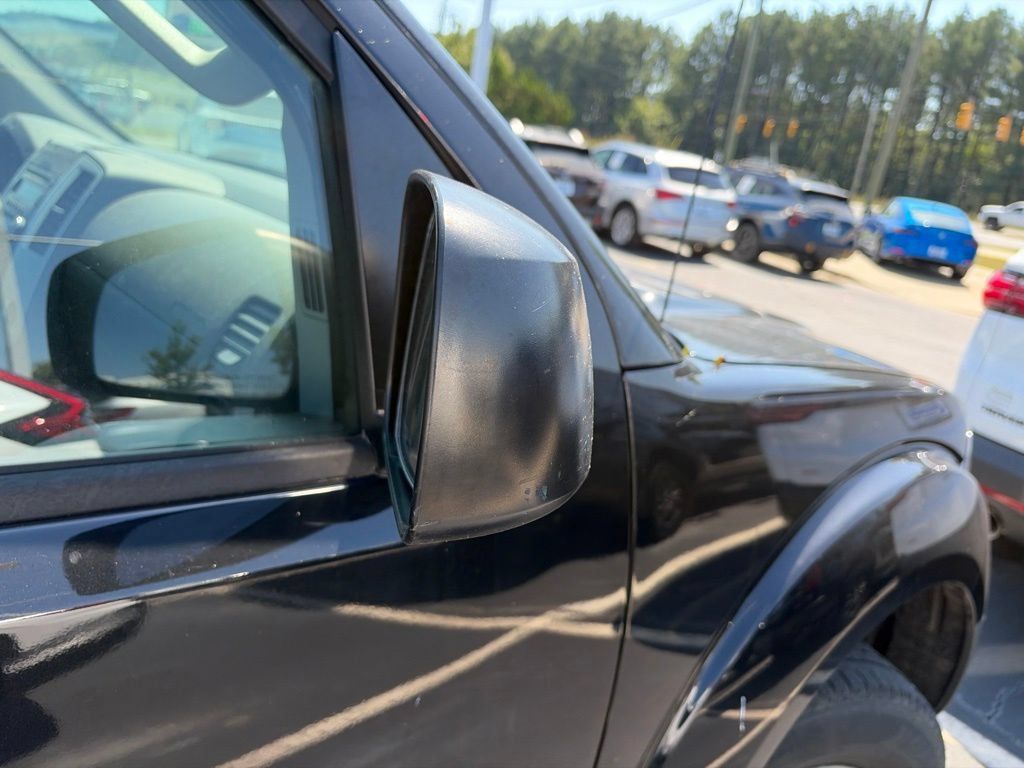 Used 2016 Nissan Frontier S RWD image 14