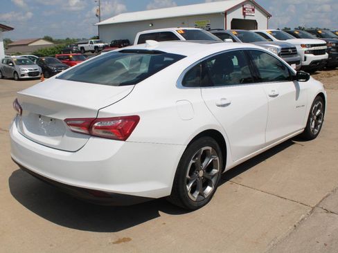 Used 2020 Chevrolet Malibu LT FWD image 8