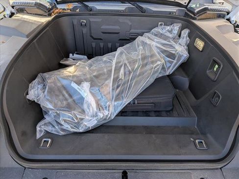 New 2025 GMC Hummer EV 2X image 15