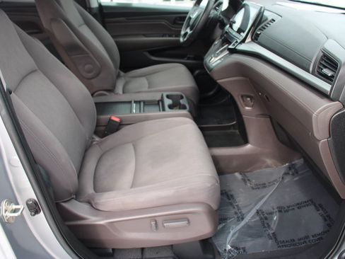 Used 2019 Honda Odyssey EX image 18