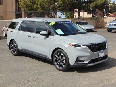 Certified 2024 Kia Carnival EX