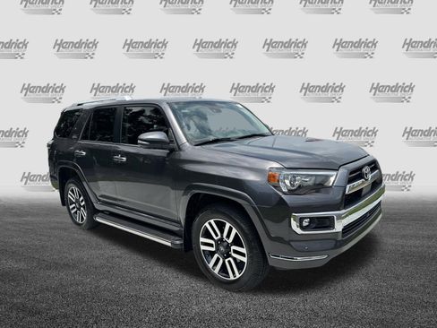 Used 2022 Toyota 4Runner Limited AWD/4WD image 3
