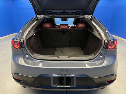 Used 2021 MAZDA MAZDA3 s image 29