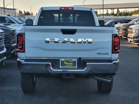 New 2026 RAM 2500 Tradesman AWD/4WD image 5