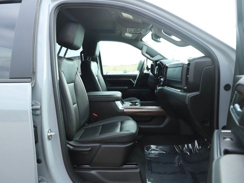 Used 2024 Chevrolet Silverado 3500 LT w/ Z71 Sport Edition AWD/4WD image 13