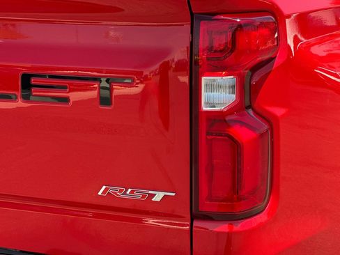 Used 2021 Chevrolet Silverado 1500 RST RWD image 25