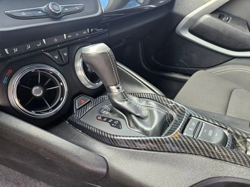 Used 2021 Chevrolet Camaro LT image 23