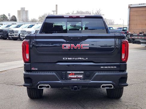 Used 2024 GMC Sierra 1500 Denali image 12