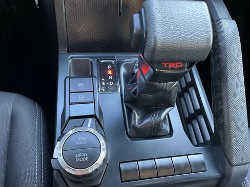 Used 2024 Toyota Tacoma TRD Sport image 20