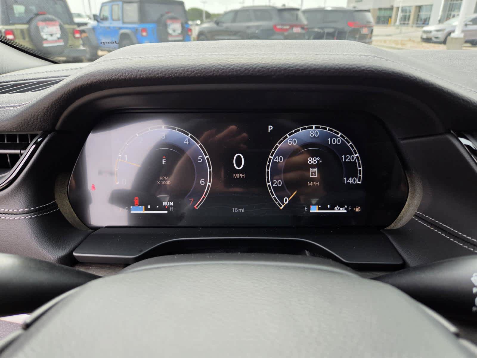 New 2026 Jeep Grand Cherokee Limited AWD/4WD image 17