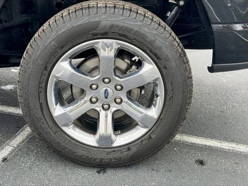 Used 2022 Ford F150 Lariat image 30