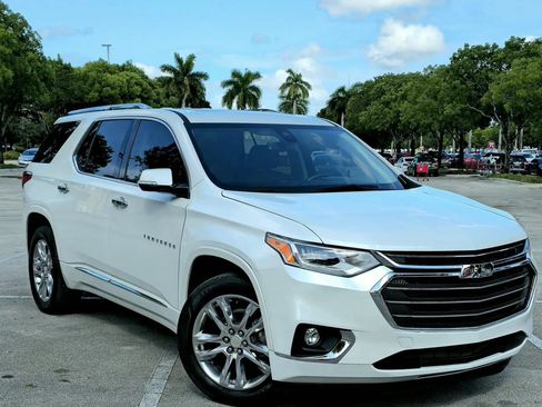Used 2018 Chevrolet Traverse High Country AWD/4WD image 5
