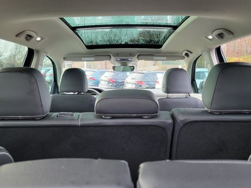 Used 2025 Volkswagen Atlas SEL image 47