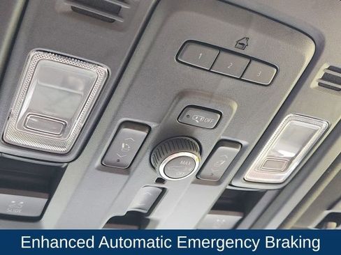 Used 2023 GMC Yukon Denali Ultimate image 42