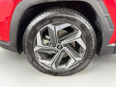 Used 2023 Hyundai Tucson Limited AWD/4WD image 34