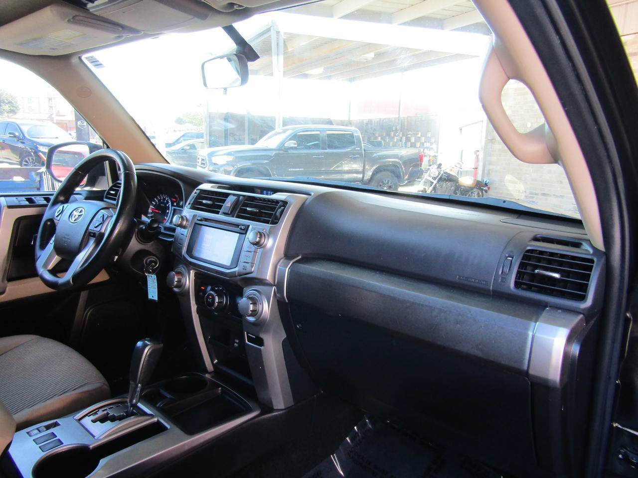 Used 2018 Toyota 4Runner SR5 RWD image 11