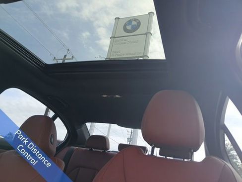 Certified 2024 BMW 330i Sedan w/ M Sport Package image 29