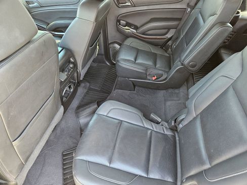 Used 2020 GMC Yukon SLT w/ Premium Edition image 32