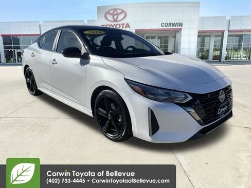 Used 2024 Nissan Sentra SR image 1