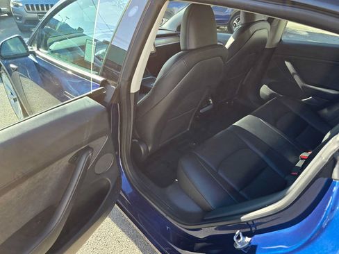 Used 2023 Tesla Model 3 Standard Range RWD image 15