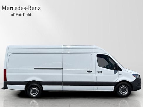 Used 2024 Mercedes-Benz eSprinter 170 Cargo image 7