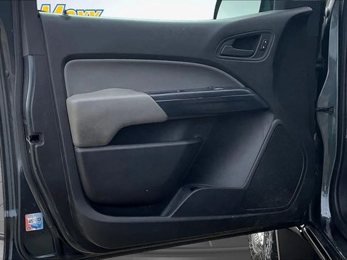 Used 2015 GMC Canyon 4x4 Extended Cab w/ Convenience Package image 23