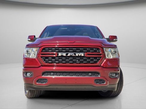 Used 2022 RAM 1500 Big Horn AWD/4WD image 3