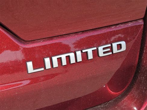 New 2025 Jeep Grand Cherokee Limited w/ Trailer Tow Package image 12