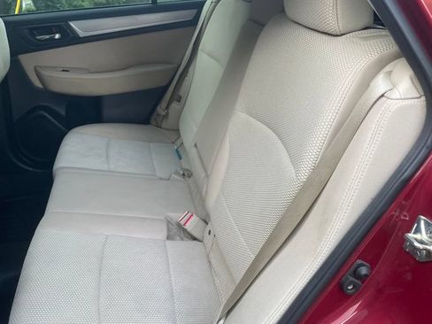 Used 2018 Subaru Outback 2.5i Premium AWD/4WD image 7