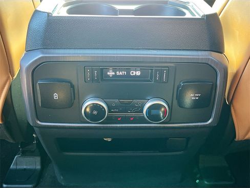 Used 2022 Ford Expedition Max Platinum image 27