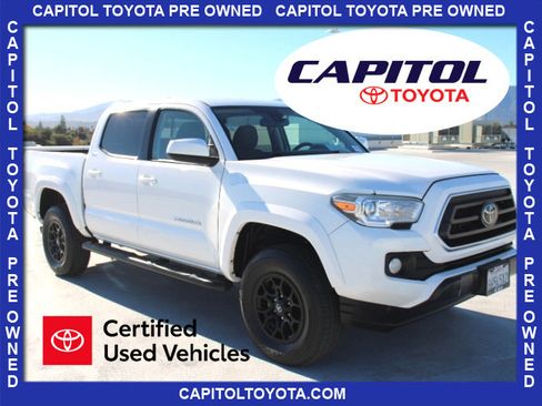 Certified 2020 Toyota Tacoma SR5 image 1